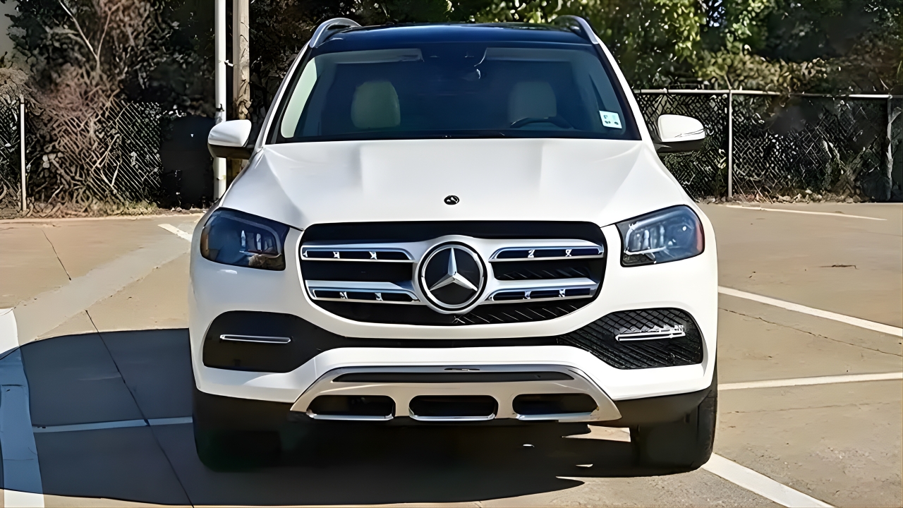 2026 Mercedes-Benz GLS 450 Revealed - AMG Styling, Hyperscreen Tech & Luxury Features