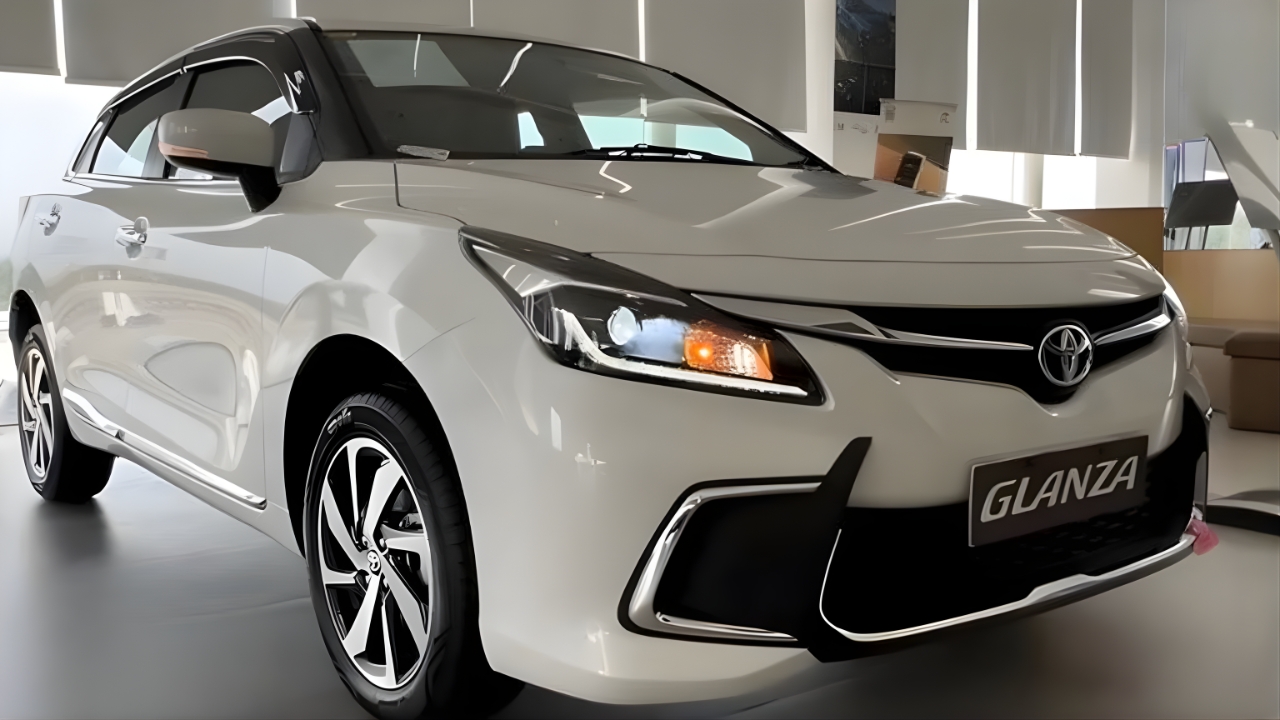 Toyota Glanza 2026 Launched - Becomes Middle-Class Favorite Powerful 2.5L Petrol Engine at Just ₹2.50 Lakh